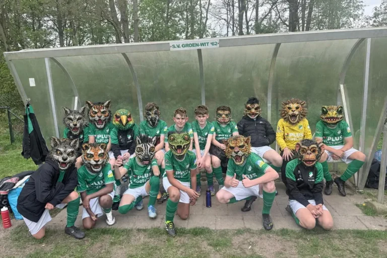 Groen Wit – Robur et Velocitas